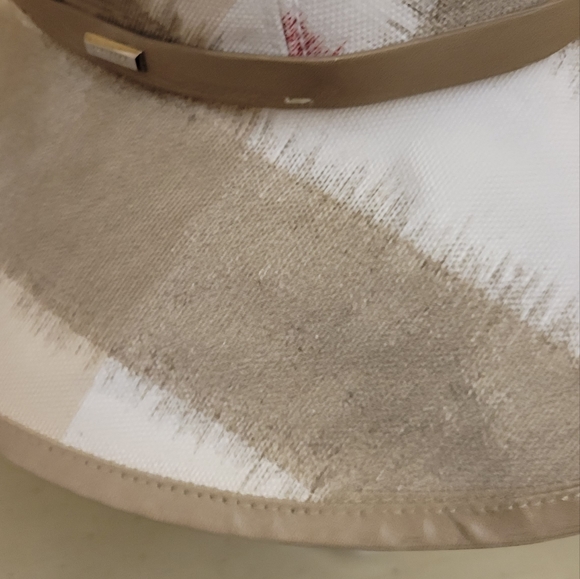 Burberry Women Multi-Colored Canvas Bucket Hat Size Medium - Picture 5 of 16